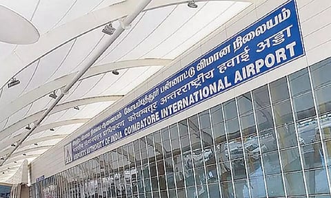 கோவை விமான நிலையத்தில் பயணிகளுக்கு காய்ச்சல் பரிசோதனை தீவிரம்