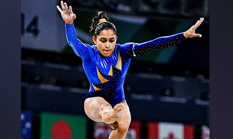 ஆசிய சாம்பியன்ஷிப்பில் இந்தியா அசத்தல்: முதல் தங்கம் வென்றார் தீபா கர்மாகர்