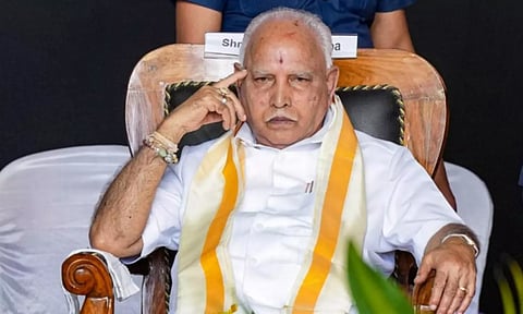 கர்நாடகா முன்னாள் முதல்வர் எடியூரப்பா மீது பாலியல் புகார் அளித்த சிறுமியின் தாயார் மரணம்