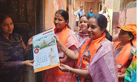 வாரணாசியில் வசிக்கும் தமிழர்கள் பிரதமர் மோடிக்கு ஆதரவு- வானதி சீனிவாசன்