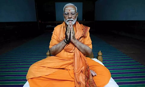 தியான நிலையிலும் நாட்டின் வளர்ச்சி குறித்து எக்ஸ் தளத்தில் பதிவிட்ட பிரதமர் மோடி