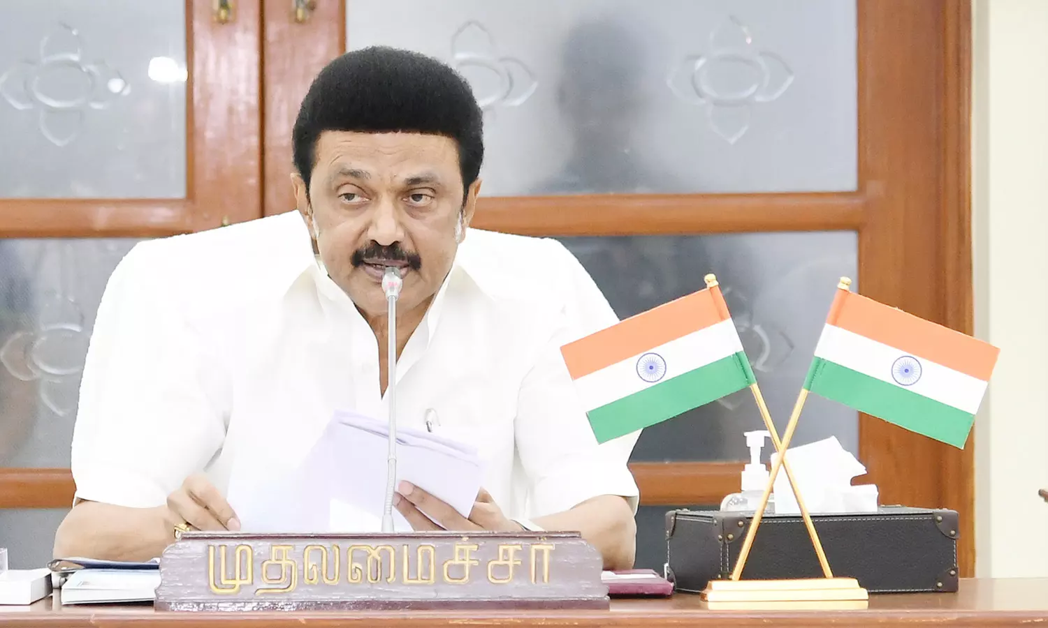 தண்ணீர் தொட்டிக்குள் மூச்சுத்திணறி 2 பேர் பலி- முதலமைச்சர் இரங்கல்