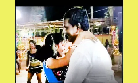 ஒட்டன்சத்திரத்தில் கரகாட்டக்கார பெண்ணுடன் தி.மு.க. கவுன்சிலர் குத்தாட்டம்