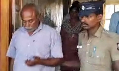 சூலூரில் ரூ.2 ½ லட்சத்துக்கு பச்சிளம் குழந்தையை வாங்கிய விவசாயி கைது