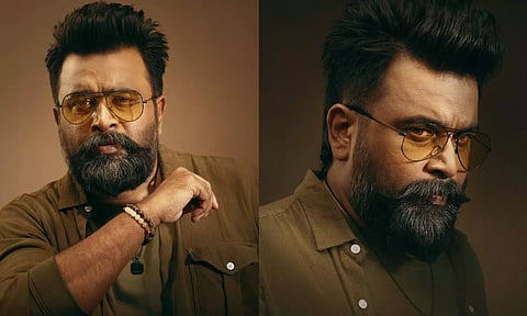 புதிய தோற்றத்தில் சசிகுமார்