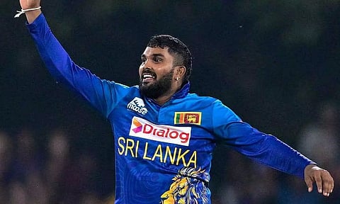 டி20 கிரிக்கெட்டில் இலங்கைக்காக அதிக விக்கெட்: மலிங்கா சாதனையை முறியடித்த ஹசரங்கா...