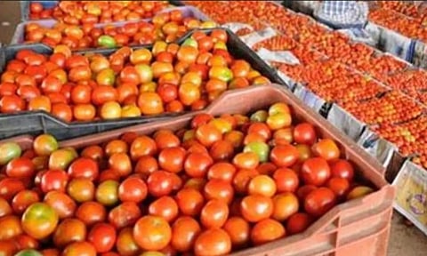 கோயம்பேடு மார்க்கெட்டில் தக்காளி விலை ரூ.50 ஆக உயர்வு