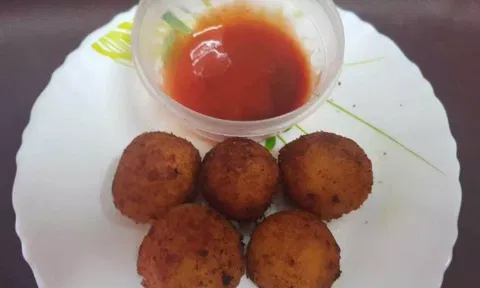 பிரெட் உருளை சீஸ் ஃபால்ஸ்