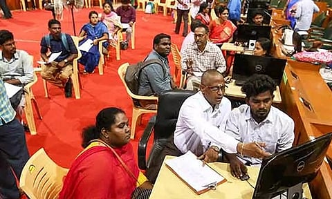 அரசு கலை மற்றும் அறிவியல் கல்லூரிகளில் பொதுப்பிரிவு கலந்தாய்வு இன்று தொடக்கம்