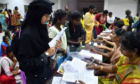 சேலம் அரசு கலைக்கல்லூரியில் பொதுப்பிரிவு கலந்தாய்வு இன்று தொடங்கியது