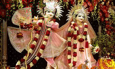 கிருஷ்ணரை வழிபடுவது எப்படி?