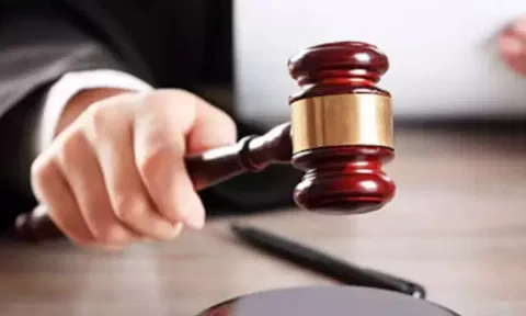 மாமியாரை 95 முறை கத்தியால் குத்தி கொன்ற பெண்ணுக்கு மரண தண்டனை