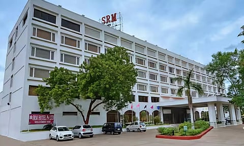 திருச்சி எஸ்.ஆர்.எம் ஹோட்டல் விவகாரம்- தமிழக சுற்றுலாத் துறை விளக்கம்