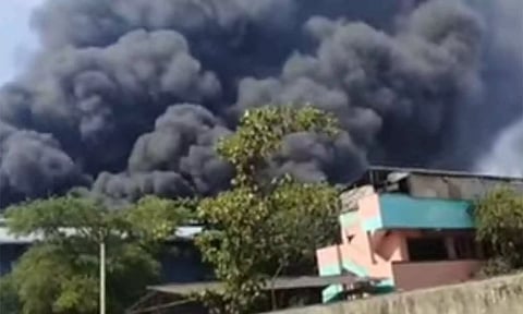 சென்னையில் பெயிண்ட் குடோனில் தீ விபத்து