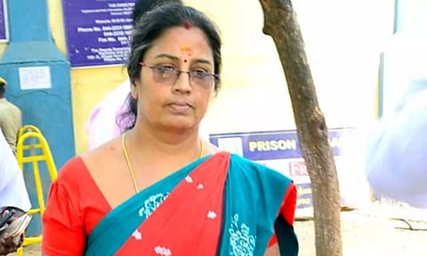 நிர்மலாதேவியின் தண்டனையை நிறுத்தவோ, ஜாமீன் வழங்கவோ முடியாது- ஐகோர்ட் மதுரை கிளை