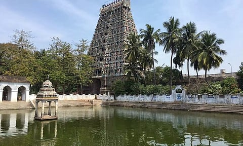 ஆயிரம் ஊரானாலும் மயூரம் போலாகுமா?