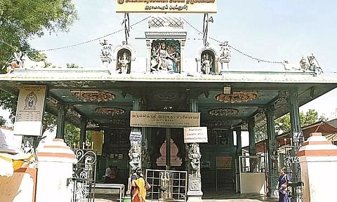 குழந்தை வரம் வேண்டுமா? அப்போ இந்த கோவிலுக்கு போங்க...