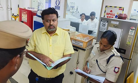 கும்மிடிப்பூண்டி சிப்காட்டில் மெத்தனால் குறித்து போலீசார் அதிரடி ஆய்வு