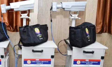 சென்னையில் மோட்டர்சைக்கிள் திருடர்களை காட்டி கொடுக்கும் நவீன கேமராக்கள்