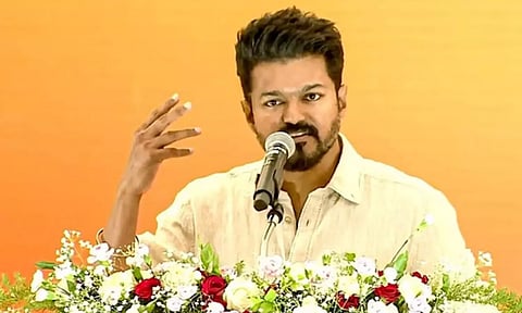 மாணவர்களுக்கு பாராட்டு விழா- கட்டுப்பாடுகளை அறிவித்த தமிழக வெற்றிக் கழகம்