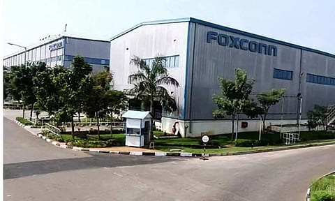 பாக்ஸ்கானில் திருமணமான பெண்களுக்கு வேலை மறுப்பு: தமிழக அரசிடம் அறிக்கை கேட்கும் மத்திய அமைச்சகம்