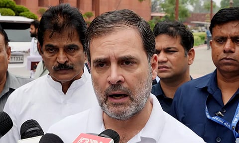 நீட் தொடர்பான விவாதத்தில் பிரதமர் மோடி பங்கேற்க வேண்டும் - ராகுல் காந்தி