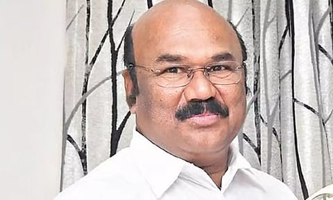 எப்படி சமாளிச்சீங்க..! மோடி- ஸ்டாலினை கலாய்த்து ஜெயக்குமார் பதிவு