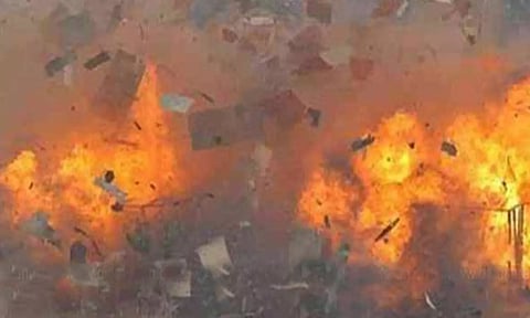 பட்டாசு ஆலையில் வெடி விபத்து- 4 பேர் பலி