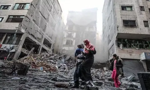 தீவிரமாகும் காசா போர்.. 38 ஆயிரத்தை நெருங்கும் உயிரிழப்புகள்.. கடந்த 24 மணி நேரத்தில் 40 பேர் பலி