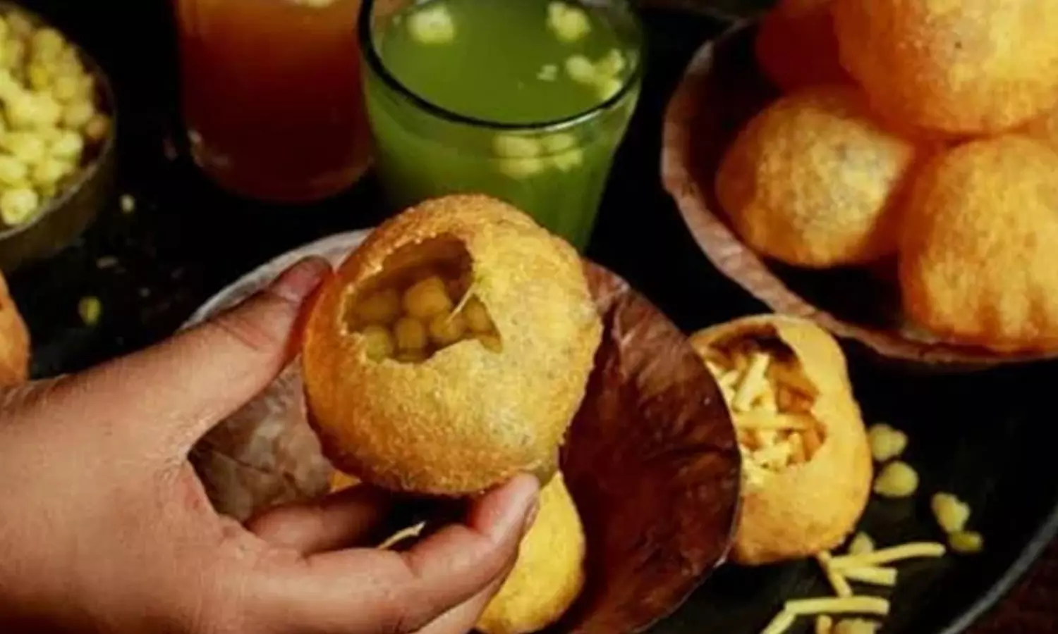 பானிபூரியில் கேன்சரை உருவாக்கும் கெமிக்கல்கள் - கர்நாடகாவில் அதிர்ச்சி