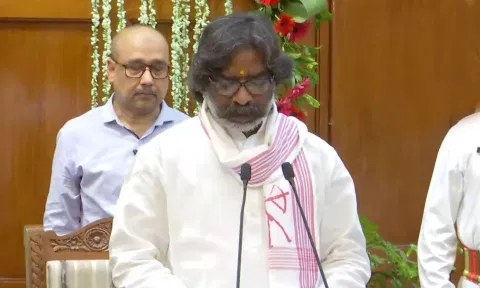ஜார்கண்ட் முதல்வராக மீண்டும் பதவி ஏற்றார் ஹேமந்த் சோரன்