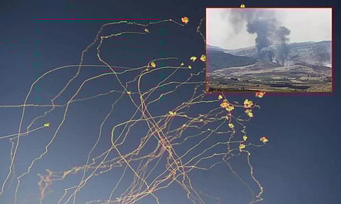 இஸ்ரேல் மீது 200-க்கும் மேற்பட்ட ஏவுகணைகள் மூலம் தாக்குதல் நடத்திய ஹிஸ்புல்லா