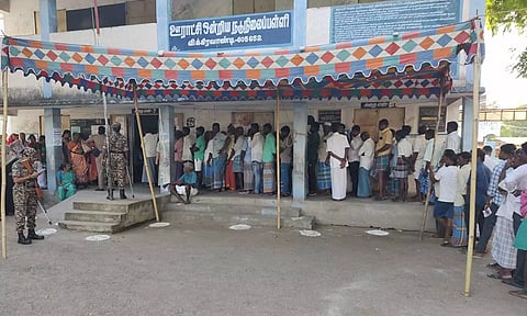 விக்கிரவாண்டி இடைத்தேர்தல்... 9 மணி நிலவரப்படி 12.94 சதவீத வாக்குப்பதிவு