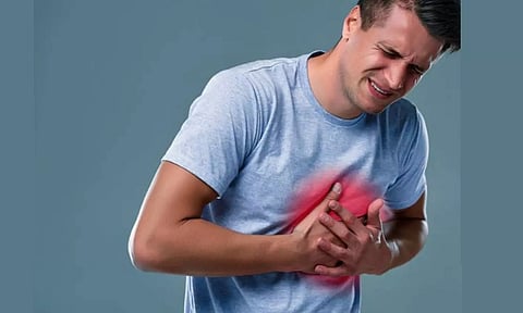 இதயத்தில் 100 சதவீதம் அடைப்பு.. ஒரே சர்ஜரியில் மாஸ் காட்டிய அரசு மருத்துவர்கள்