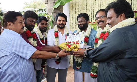 பூஜையுடன் துவங்கிய கார்த்தியின் சர்தார் 2