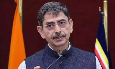 டெல்லி சென்ற கவர்னர் ஆர்.என்.ரவி இன்றிரவு சென்னை திரும்புகிறார்