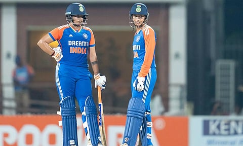 மகளிர் ஆசிய கோப்பை: ஸ்மிரிதி மந்தனா அதிரடியில் பாகிஸ்தானை பந்தாடியது இந்தியா