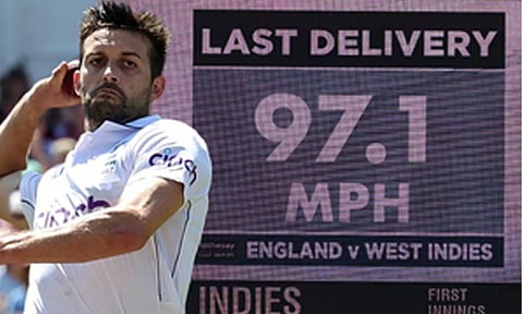 156.26 கி.மீ. வேகம்... அதிவேக டெஸ்ட் ஓவர் - தனது சாதனையை தானே முறியடித்த மார்க் வுட்