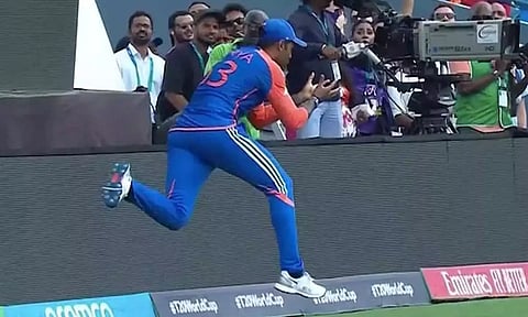 மில்லர் கேட்சை பிடித்ததும் எல்லோரும் SKY-யிடம் கேட்டது இதுதான்: விவரிக்கும் அக்சர் படேல்