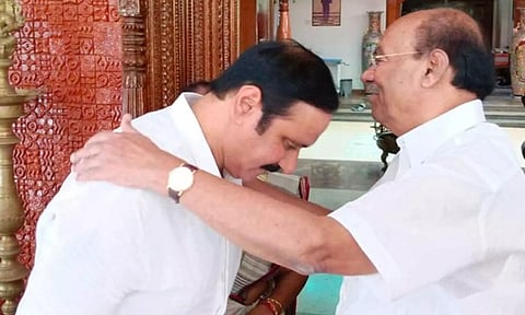 அய்யாவின் 86-ஆம் பிறந்தநாளில்  சமூகநீதி காக்க உறுதியேற்போம்!- அன்புமணி ராமதாஸ்