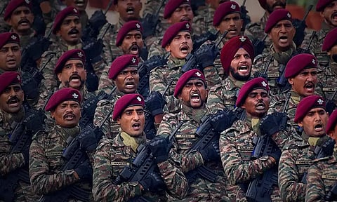 அக்னி வீரர்களுக்கு அரசுப் பணிகளில் இடஒதுக்கீடு.. ஒரே நாளில் 5 மாநில பாஜக  முதல்வர்கள் அறிவிப்பு