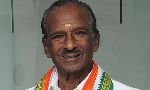 'தகைசால் தமிழர்' விருது பெறும் குமரி மண்ணின் மைந்தன்! - யார் இந்த குமரி அனந்தன்?