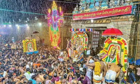 திருவையாறு ஐயாறப்பர் கோவிலில் அப்பர் கயிலை காட்சி திருவிழா