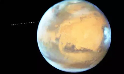 செவ்வாய் கிரகத்தில் திரவ நீர் தேக்கம் இருப்பது கண்டுபிடிப்பு