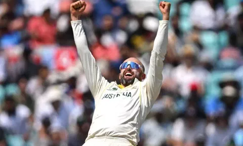 Nathan Lyon