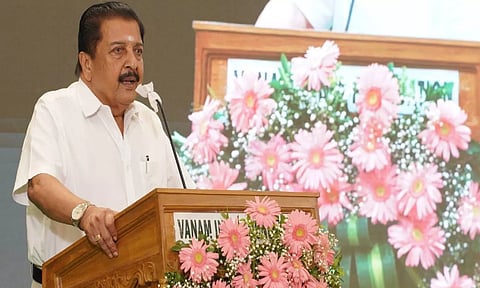 உடலும் மனமும் கட்டுப்பாட்டில் இல்லையென்றால் வாழ்வது வீண்-நடிகர் சிவக்குமார்