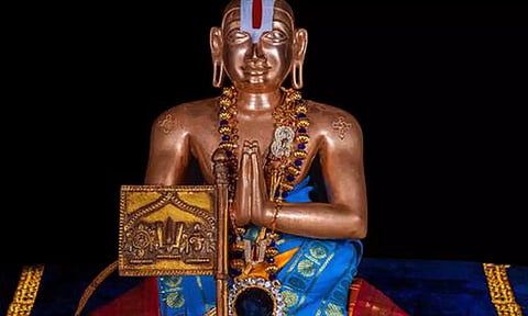 100 பவுனில் தங்க திருபாபரணம்!