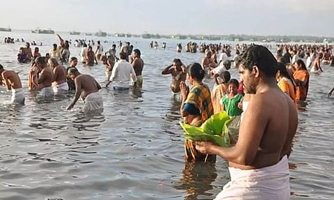 நாளை மகாளயபட்சம் தொடக்கம்: முன்னோரை நினைத்தால் முன்னேறலாம்