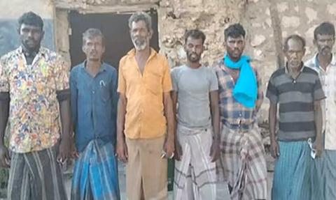 தூத்துக்குடியை தொடர்ந்து பாம்பன் மீனவர்களுக்கும் அபராதம்- இலங்கை நீதிமன்றம்