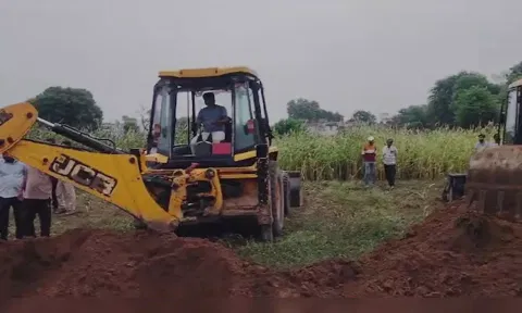 ராஜஸ்தானில் ஆழ்துளை கிணற்றில் விழுந்த குழந்தை: மீட்புப் பணிகள் தீவிரம்